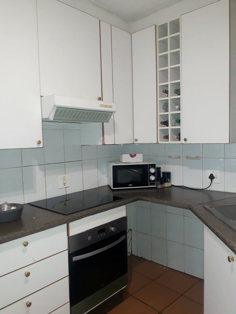 To Let 2 Bedroom Property for Rent in Albertville Gauteng