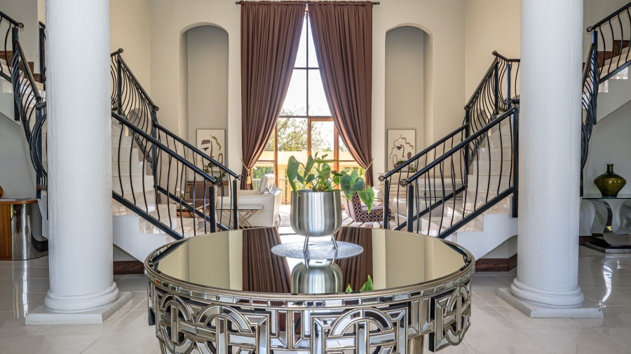 5 Bedroom Property for Sale in Cornwall Hill Gauteng
