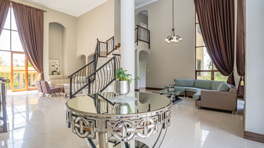 5 Bedroom Property for Sale in Cornwall Hill Gauteng