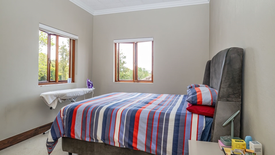 5 Bedroom Property for Sale in Cornwall Hill Gauteng