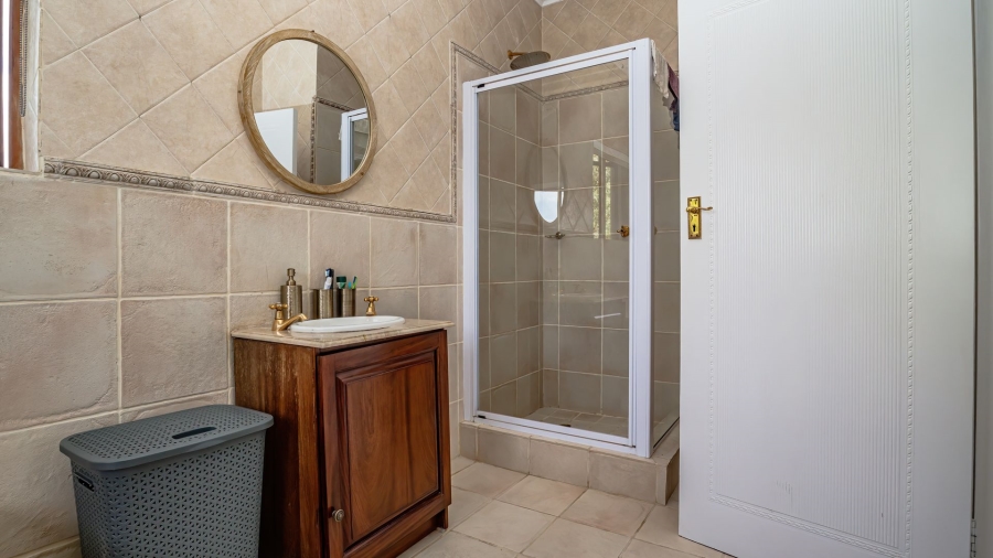5 Bedroom Property for Sale in Cornwall Hill Gauteng