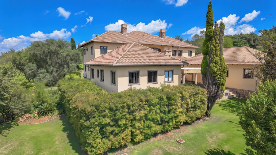5 Bedroom Property for Sale in Cornwall Hill Gauteng