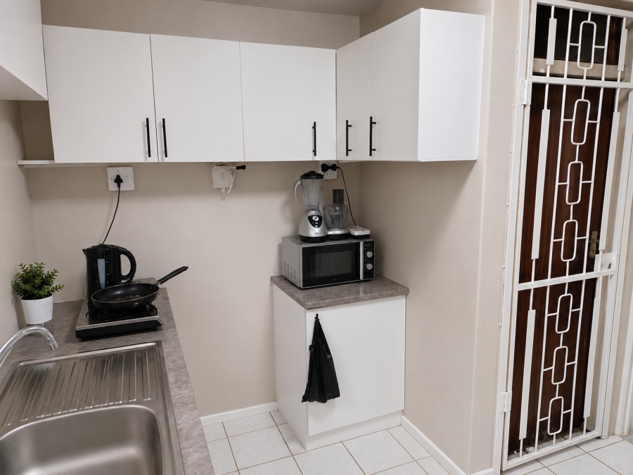 To Let 2 Bedroom Property for Rent in Laudium Gauteng
