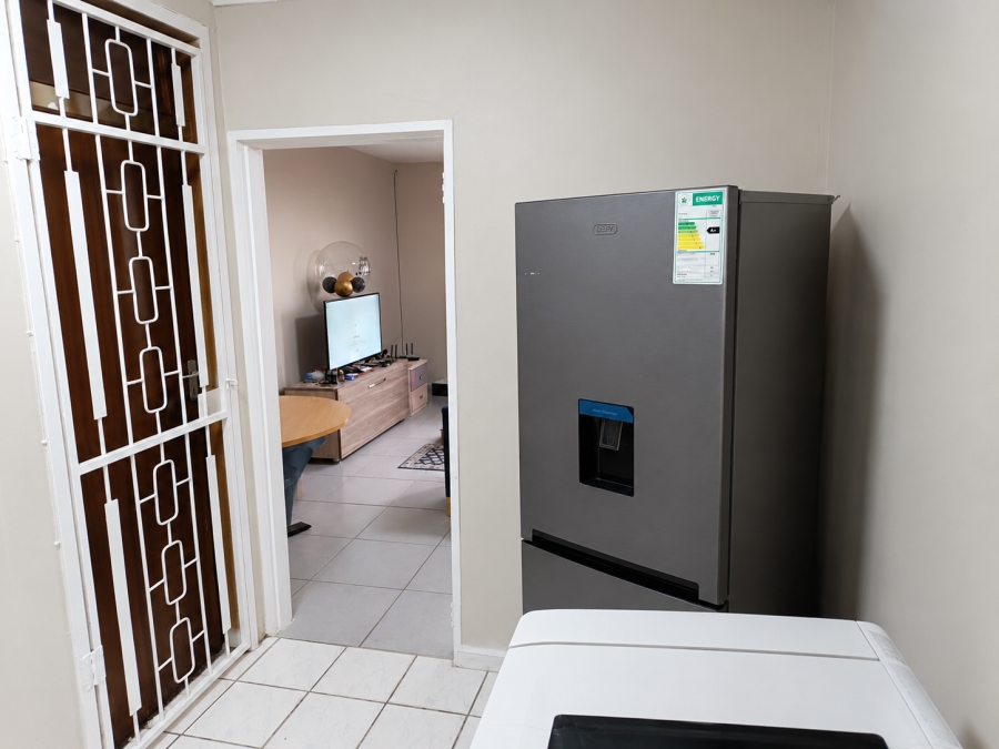 To Let 2 Bedroom Property for Rent in Laudium Gauteng