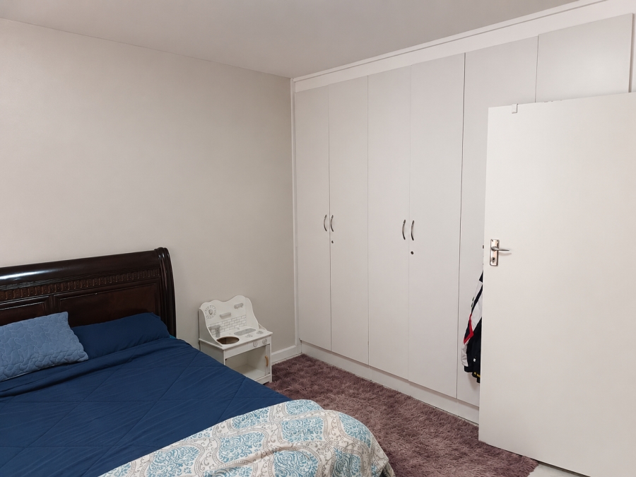 To Let 2 Bedroom Property for Rent in Laudium Gauteng