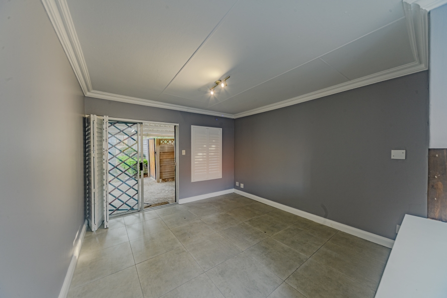 3 Bedroom Property for Sale in Erasmuskloof Gauteng