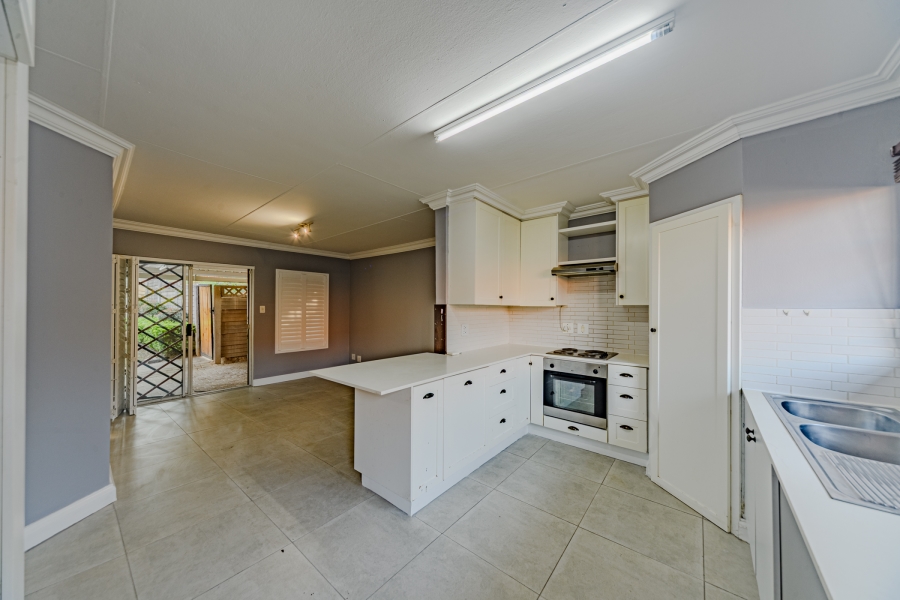 3 Bedroom Property for Sale in Erasmuskloof Gauteng