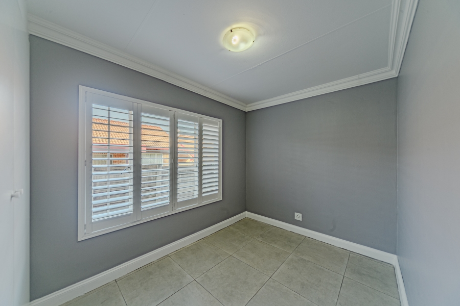 3 Bedroom Property for Sale in Erasmuskloof Gauteng