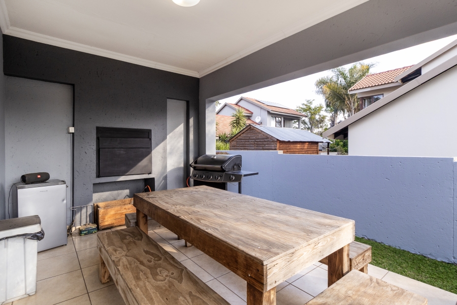 3 Bedroom Property for Sale in Pierre Van Ryneveld Gauteng