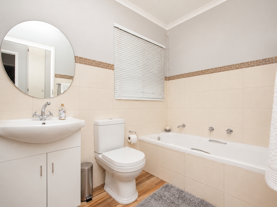 To Let 3 Bedroom Property for Rent in Allens Nek Gauteng