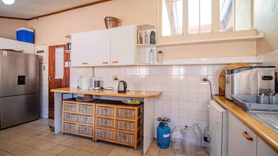 5 Bedroom Property for Sale in Mondeor Gauteng