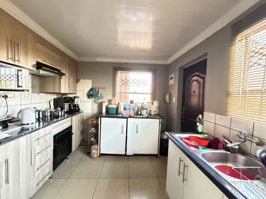3 Bedroom Property for Sale in Lawley Gauteng