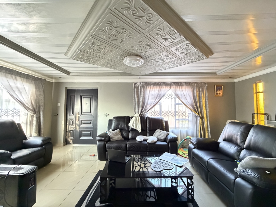 3 Bedroom Property for Sale in Lawley Gauteng