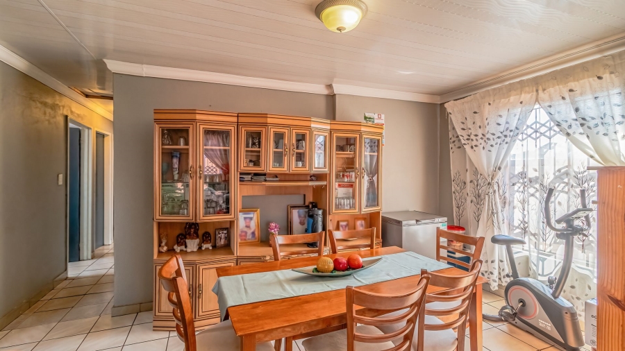 3 Bedroom Property for Sale in Lawley Gauteng