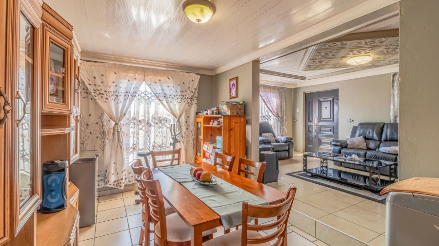 3 Bedroom Property for Sale in Lawley Gauteng