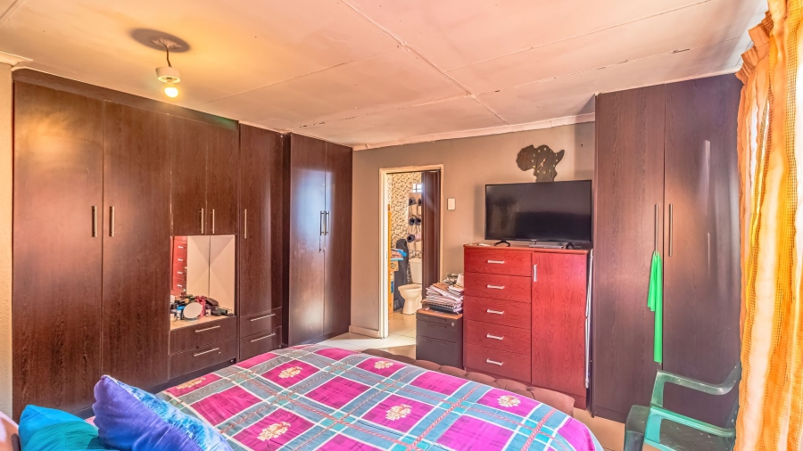 3 Bedroom Property for Sale in Lawley Gauteng