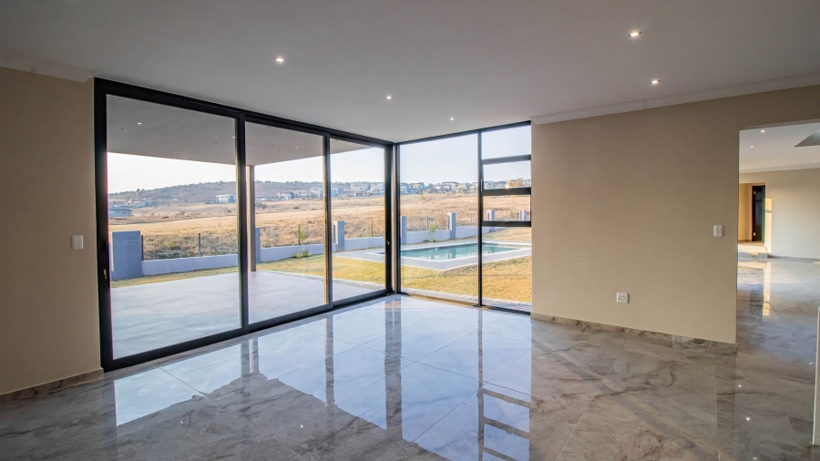 6 Bedroom Property for Sale in Eye of Africa Gauteng