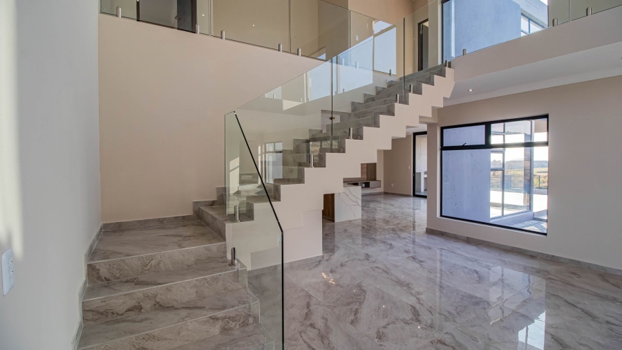 6 Bedroom Property for Sale in Eye of Africa Gauteng