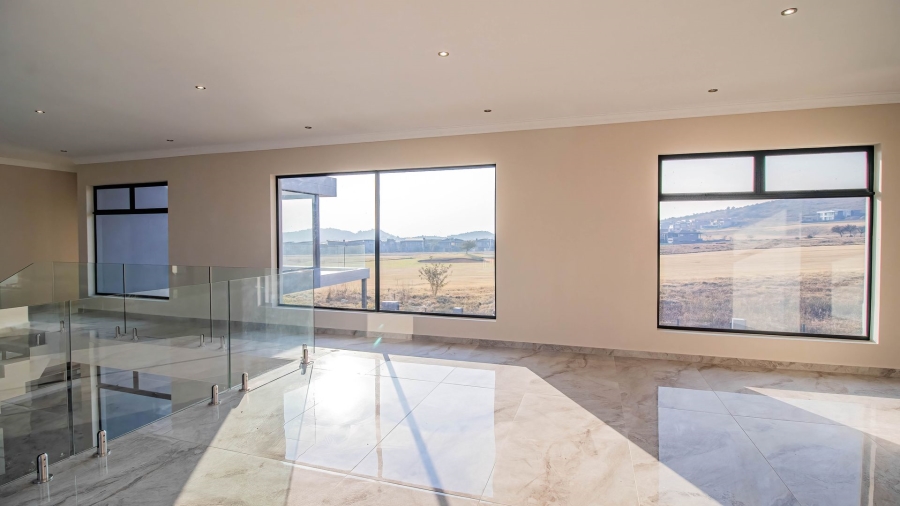 6 Bedroom Property for Sale in Eye of Africa Gauteng