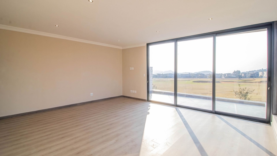 6 Bedroom Property for Sale in Eye of Africa Gauteng