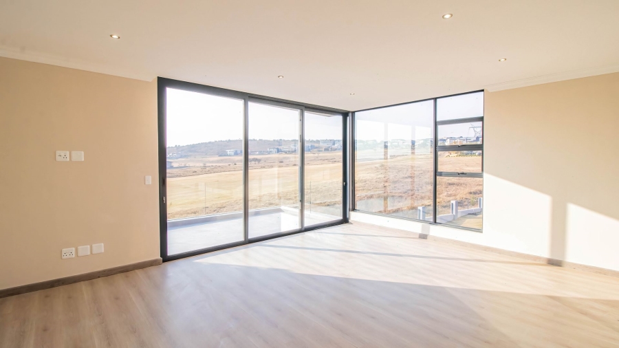 6 Bedroom Property for Sale in Eye of Africa Gauteng