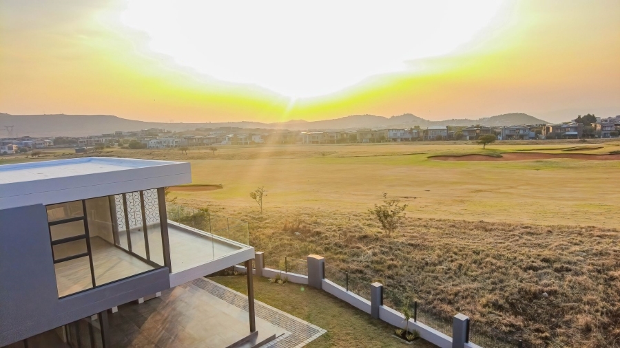 6 Bedroom Property for Sale in Eye of Africa Gauteng