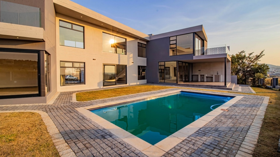 6 Bedroom Property for Sale in Eye of Africa Gauteng
