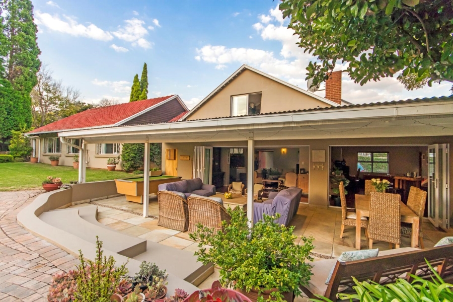 To Let 4 Bedroom Property for Rent in Parkmore Gauteng