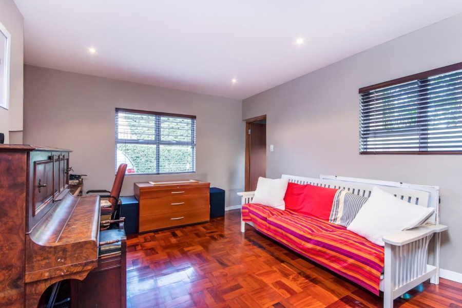 To Let 4 Bedroom Property for Rent in Parkmore Gauteng