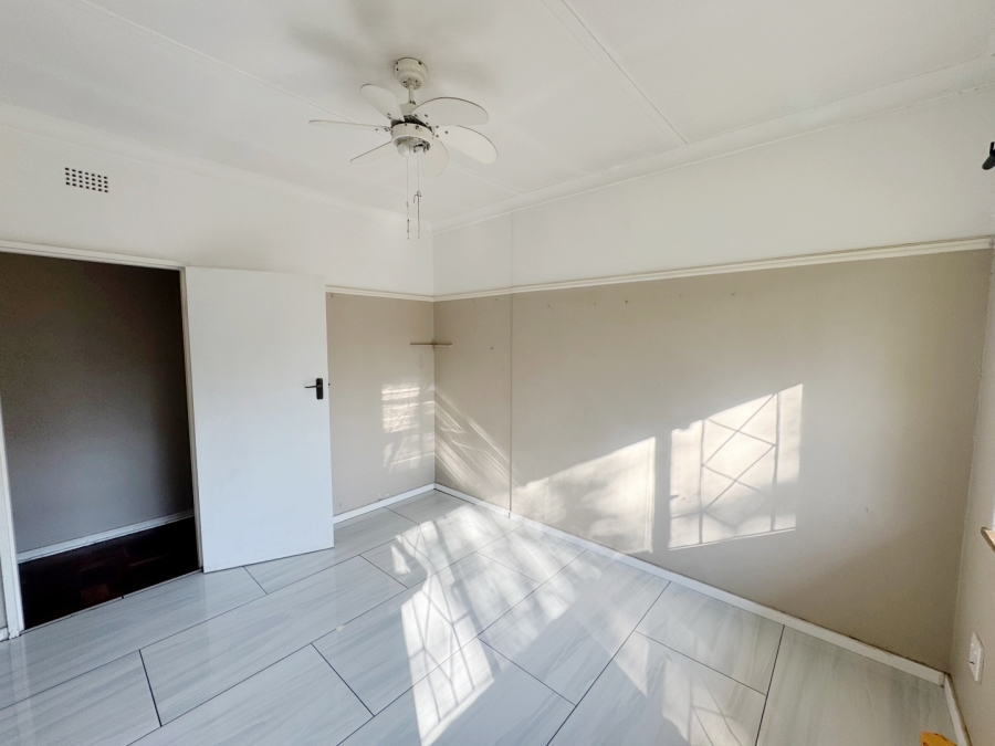 To Let 4 Bedroom Property for Rent in Parkmore Gauteng