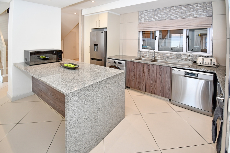 3 Bedroom Property for Sale in Edenburg Gauteng