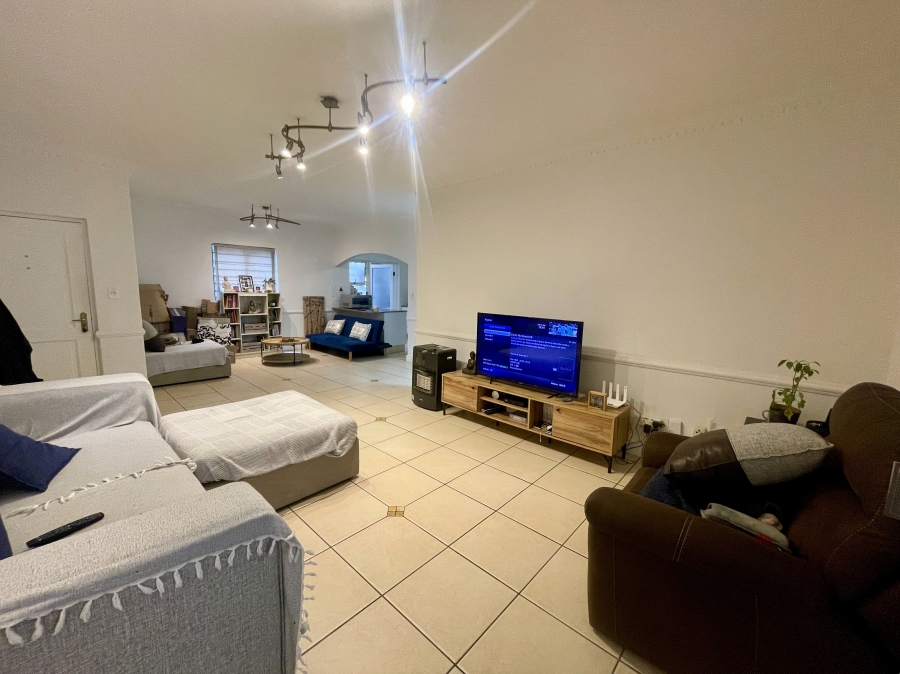 1 Bedroom Property for Sale in Dunkeld West Gauteng