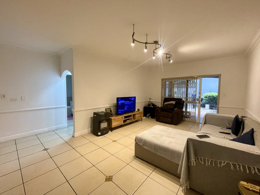 1 Bedroom Property for Sale in Dunkeld West Gauteng