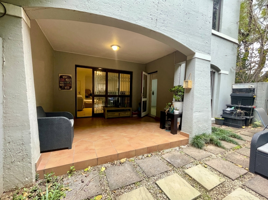1 Bedroom Property for Sale in Dunkeld West Gauteng