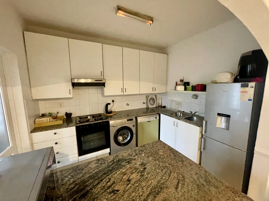 1 Bedroom Property for Sale in Dunkeld West Gauteng
