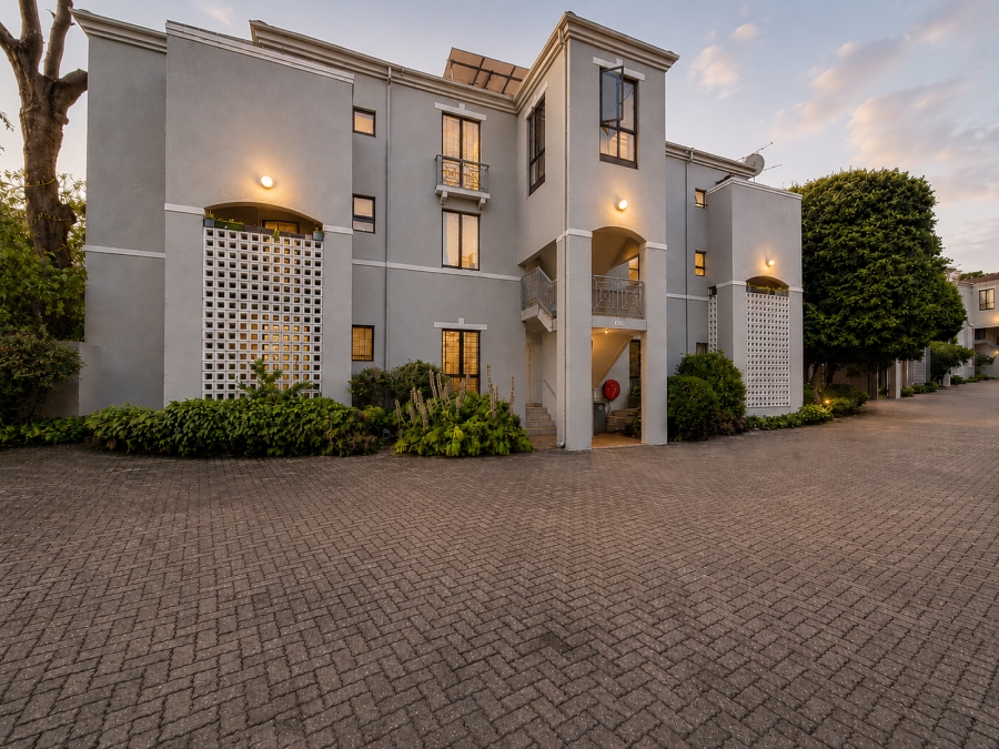 1 Bedroom Property for Sale in Dunkeld West Gauteng