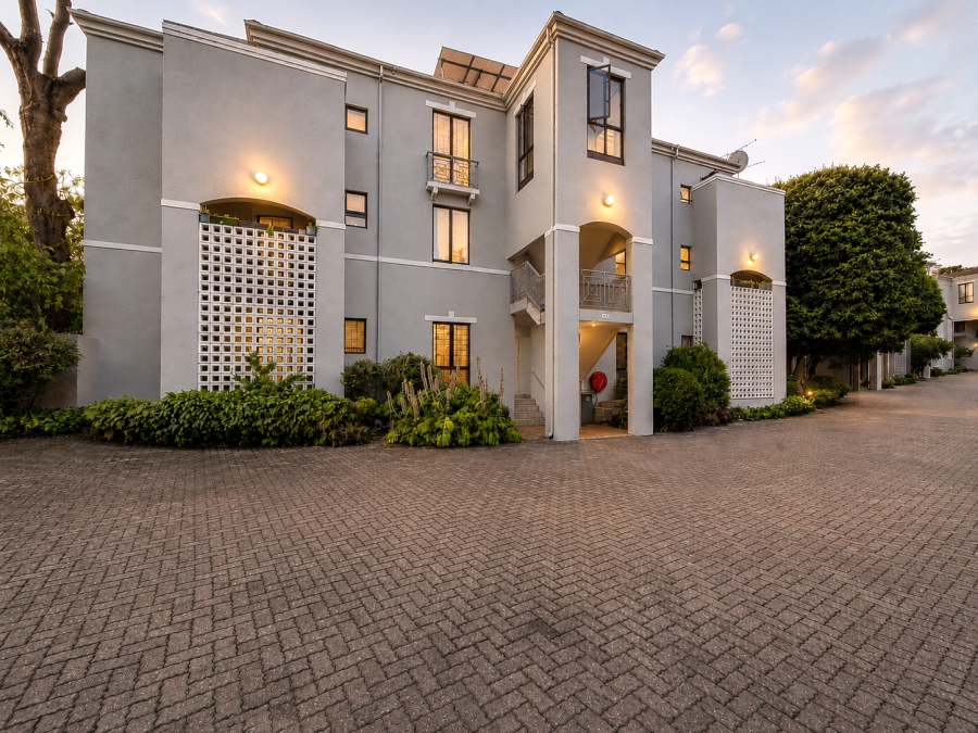 1 Bedroom Property for Sale in Dunkeld West Gauteng