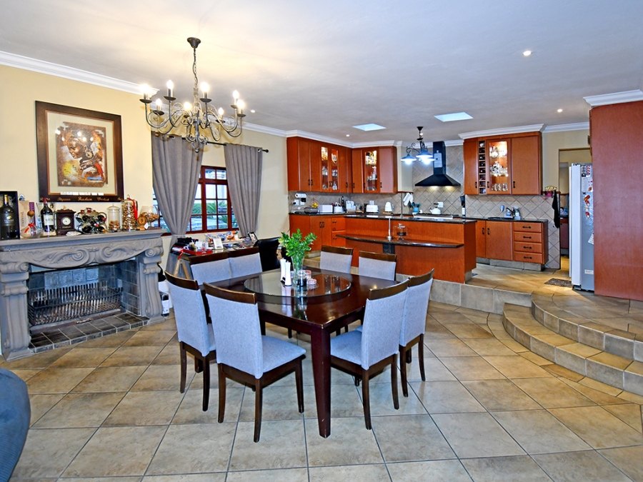 3 Bedroom Property for Sale in Bryanston Gauteng