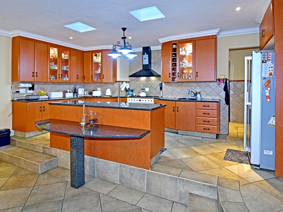 3 Bedroom Property for Sale in Bryanston Gauteng