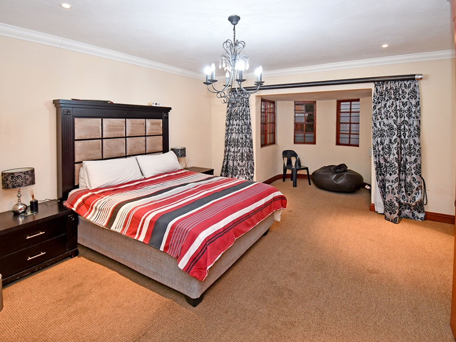 3 Bedroom Property for Sale in Bryanston Gauteng