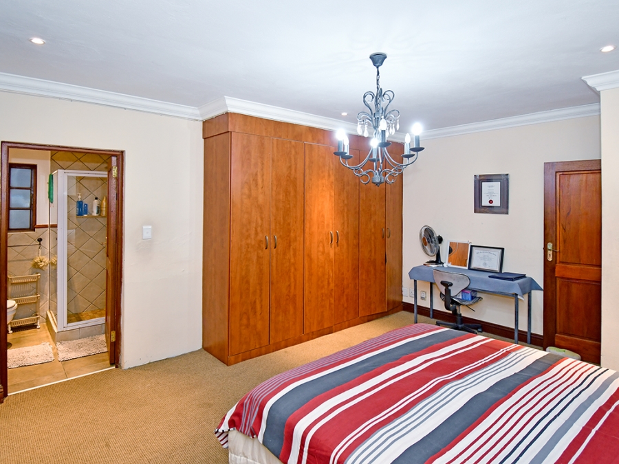3 Bedroom Property for Sale in Bryanston Gauteng