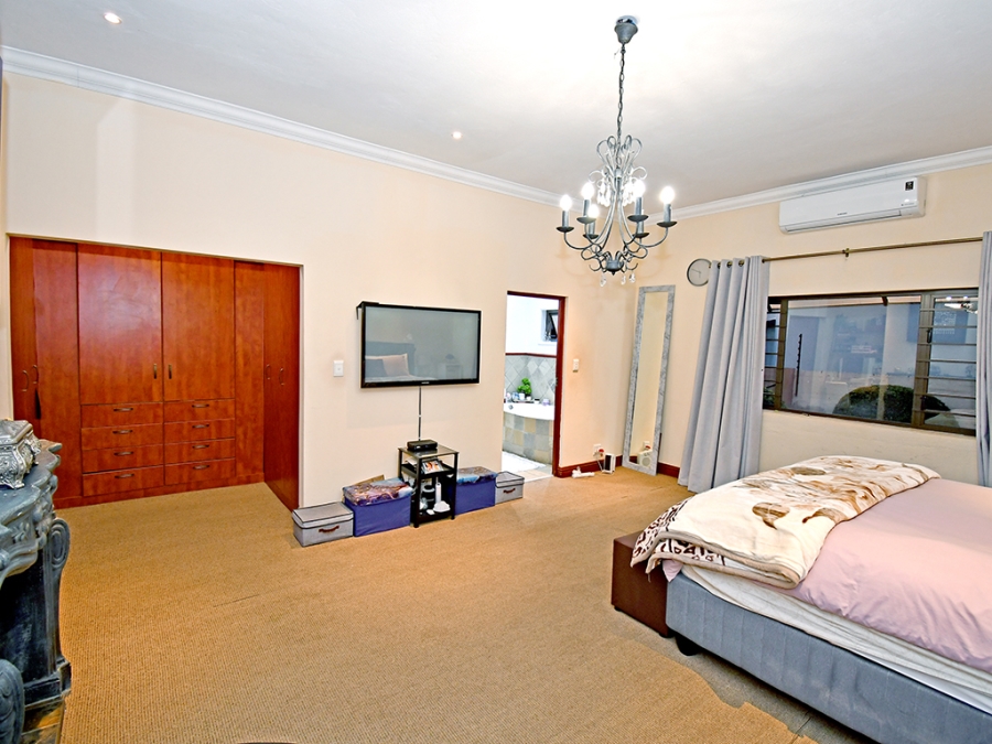 3 Bedroom Property for Sale in Bryanston Gauteng