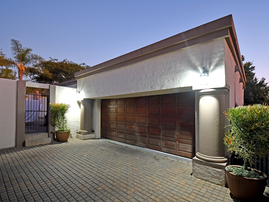 3 Bedroom Property for Sale in Bryanston Gauteng