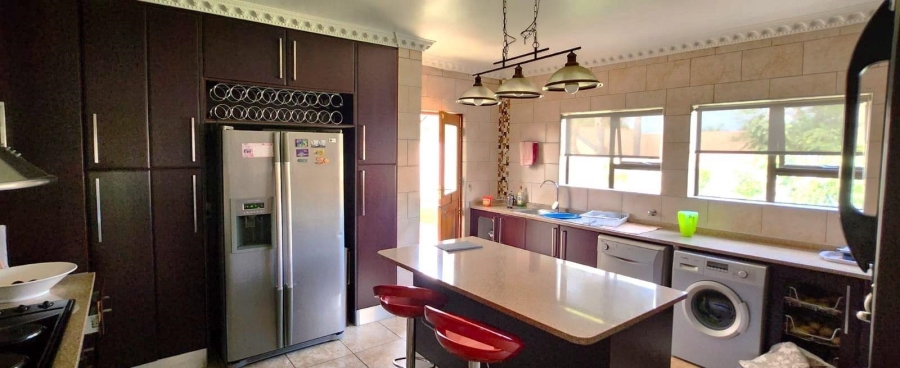 3 Bedroom Property for Sale in Mulbarton Gauteng