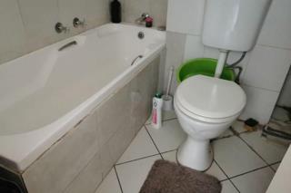 2 Bedroom Property for Sale in Mulbarton Gauteng