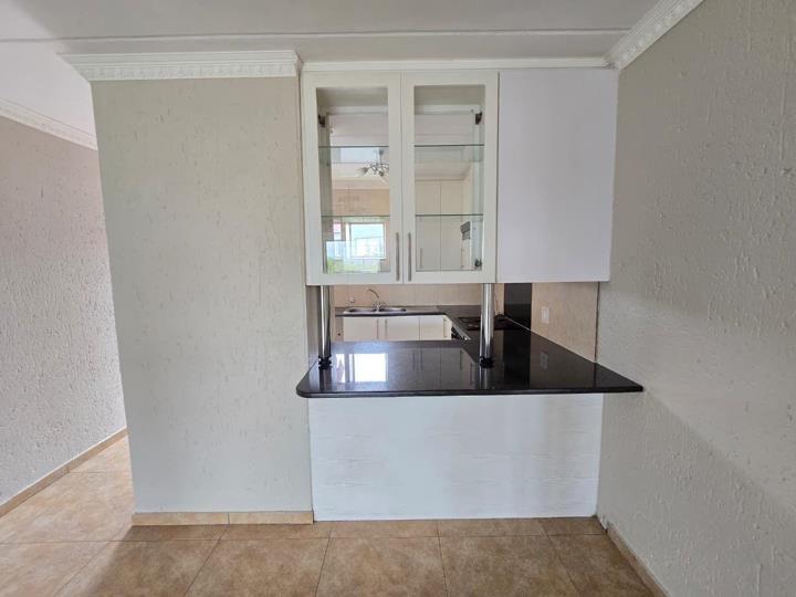 2 Bedroom Property for Sale in Mulbarton Gauteng