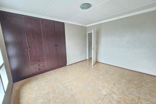 2 Bedroom Property for Sale in Mulbarton Gauteng