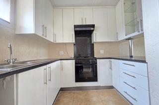 2 Bedroom Property for Sale in Mulbarton Gauteng