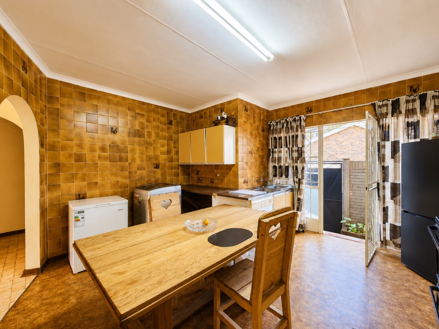 3 Bedroom Property for Sale in Three Rivers Proper Gauteng