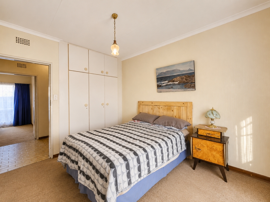 3 Bedroom Property for Sale in Three Rivers Proper Gauteng